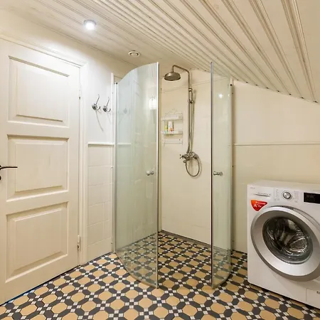 Pargimaja Kuressaare