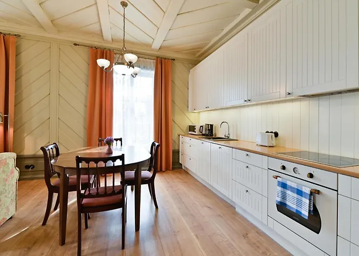 Pargimaja アパート クレサーレ